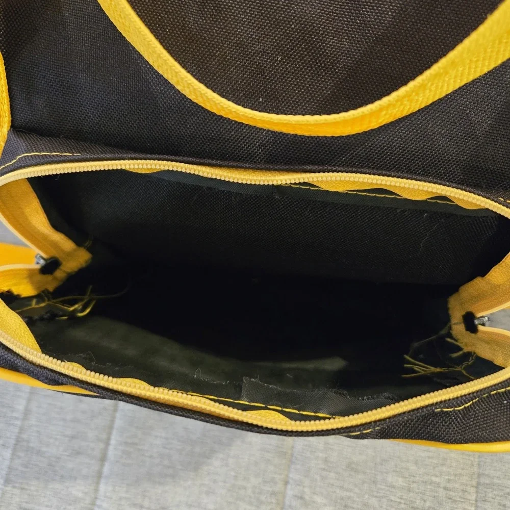 Wake Forest University Demon Deacons Canvas Gym Travel Duffle‎ Bag Student Fan